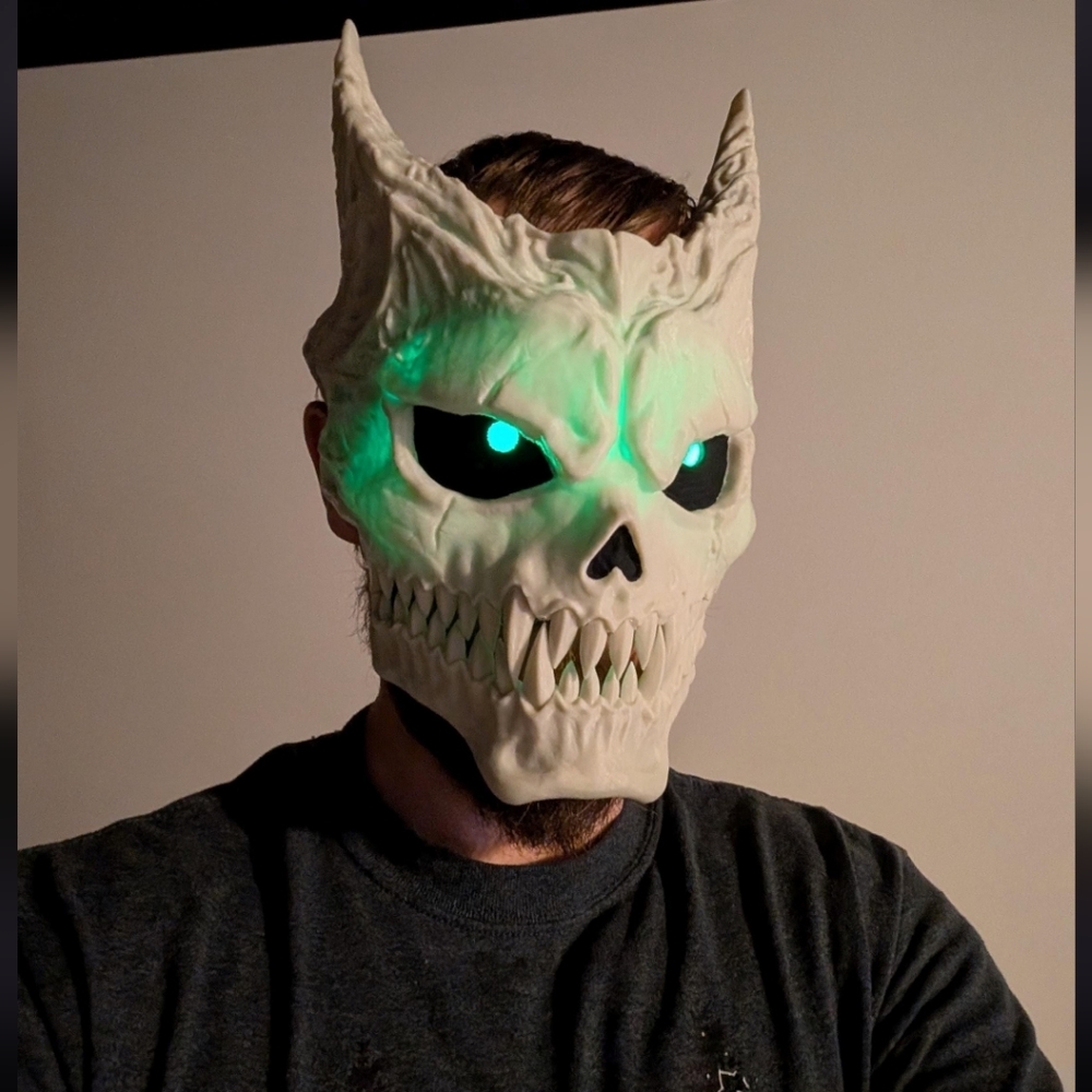 Custom 3D Printed Jointed Kaiju No 8 Mask